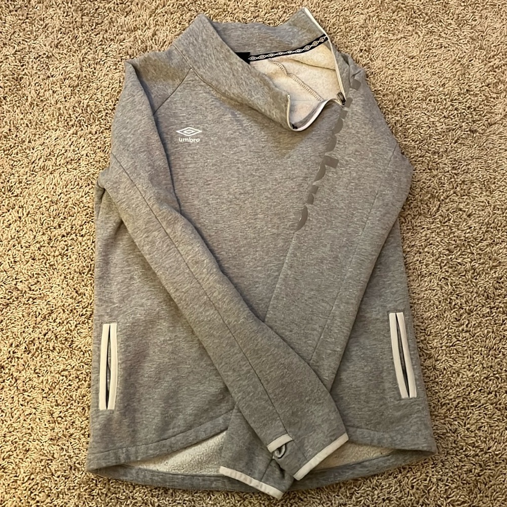 Umbra Sweatshirt!